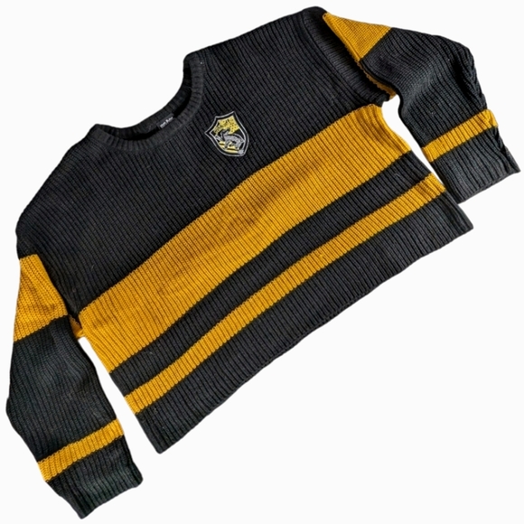 Warner Bros. Sweaters - Harry Potter Cropped Hufflepuff Embroidered Badge Crew Neck Ribbed Sweater